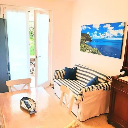 Bilo Elisa Apartment *